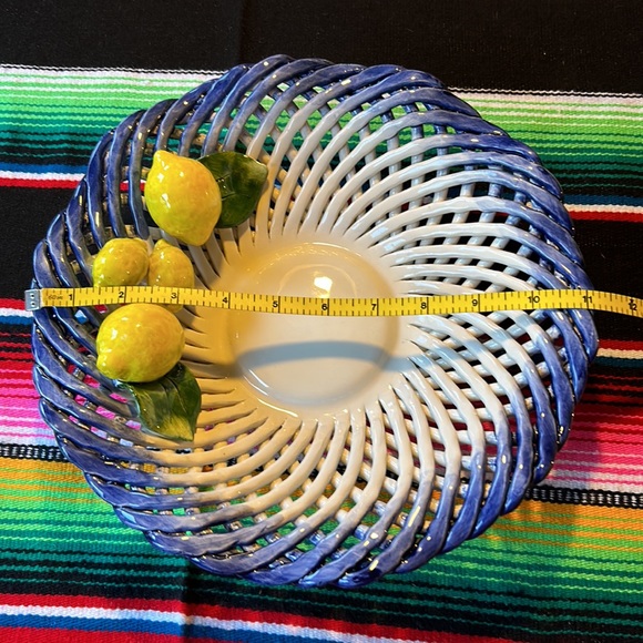 Lanzarin Ceramiche Handmade in Italy Basket Bowl with Lemons - Picture 5 of 8